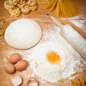 Pasta All'uovo Per Tagliatelle, Pappardelle, Tagliolini, Maltagliati